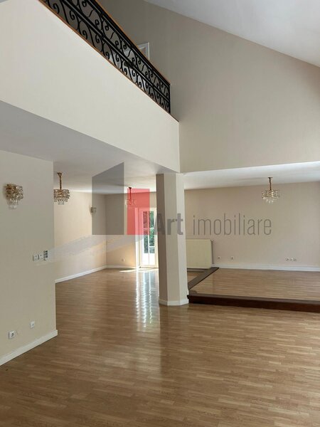 Pipera vila premium (premium villa) de inchiriat cu piscina zona Iancu Nicolae